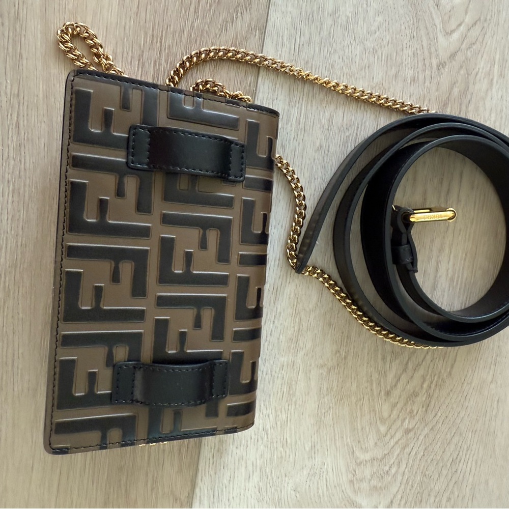 FENDI F is Belt Bag Brown x Black Leather Women's Shoulder Bag - Picture 4 of 7